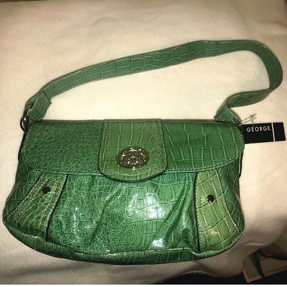 George Green Snake Print Handbag 👜 - Picture 7 of 7